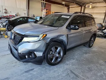 2019 Honda Passport 5FNYF7H97KB000403