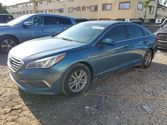 2017 Hyundai Sonata 5NPE24AF5HH488483