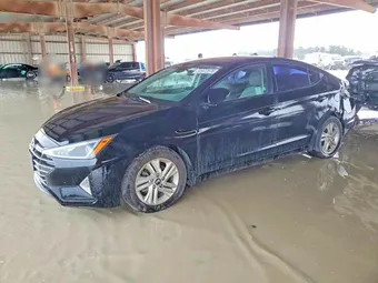 2020 Hyundai Elantra 5NPD84LF6LH518090