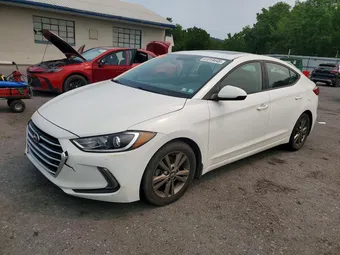 2018 Hyundai Elantra 5NPD84LF4JH237788
