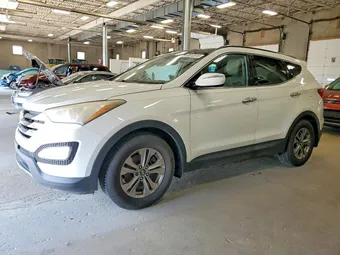 2016 Hyundai Santa Fe 5XYZUDLB7GG335261