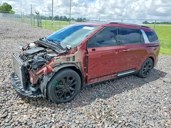 2022 Kia Carnival KNDNE5H33N6070860