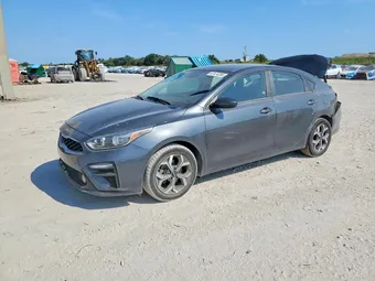 2021 Kia Forte 3KPF24AD1ME337335