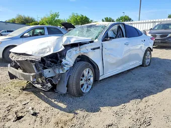 2016 Kia Optima 5XXGT4L37GG026154