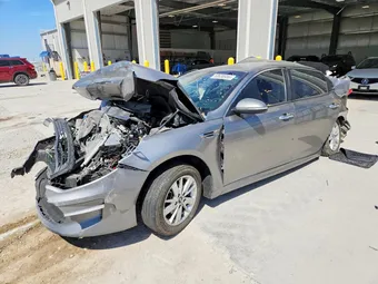 2018 Kia Optima 5XXGT4L3XJG187251