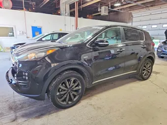 2018 Kia Sportage KNDPNCAC8J7426635