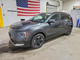2023 Kia Niro / Niro PHEV KNDCR3L14P5075533