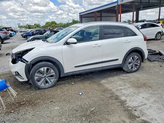 2020 Kia Niro EV KNDCE3LG5L5040686
