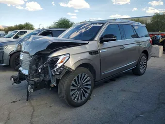 2019 Lincoln Navigator 5LMJJ2LT3KEL10239