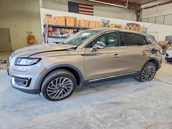 2019 Lincoln Nautilus 2LMPJ8L97KBL13763