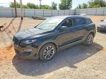 2019 Lincoln MKC 5LMCJ2C93KUL09255