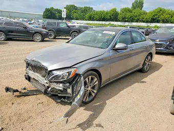 2016 Mercedes-Benz C-Class 55SWF4KB0GU162459