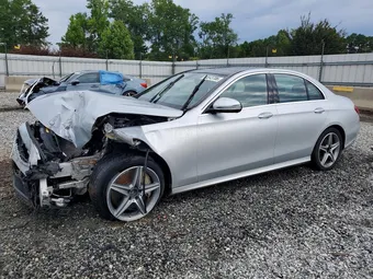 2017 Mercedes-Benz E-Class WDDZF4KBXHA050024