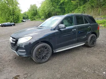 2017 Mercedes-Benz GLE-Class 4JGDA5HB4HA977533