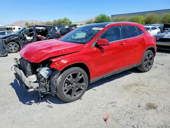 2018 Mercedes-Benz GLA-Class WDCTG4GB1JJ497735