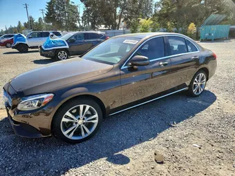 2016 Mercedes-Benz C-Class 55SWF4KB5GU135077