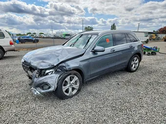 2018 Mercedes-Benz GLC-Class WDC0G4KB5JV015366