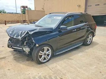 2015 Mercedes-Benz M-Class 4JGDA5HB8FA471541