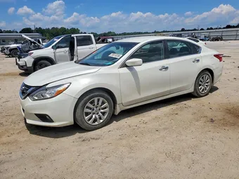 2016 Nissan Altima 1N4AL3AP0GC156062