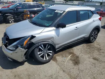2019 Nissan Kicks 3N1CP5CU4KL496076