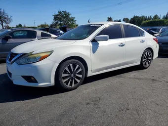 2018 Nissan Altima 1N4AL3AP9JC163826