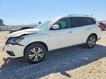 2017 Nissan Pathfinder 5N1DR2MM4HC613776