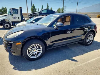 2017 Porsche Macan WP1AA2A53HLB01551