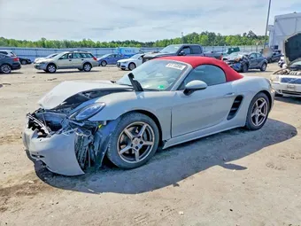 2024 Porsche 718 Boxster WP0CA2A85RK205390