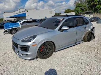 2017 Porsche Cayenne WP1AD2A23HLA82321