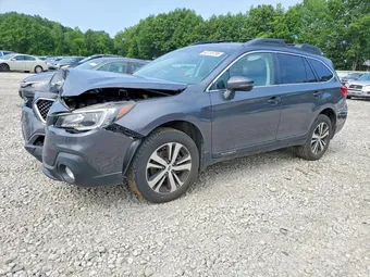 2018 Subaru Outback 4S4BSAKC2J3304720