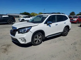 2019 Subaru Forester JF2SKAWC9KH560518