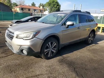 2018 Subaru Outback 4S4BSENC5J3355406