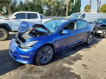 2022 Tesla Model 3 5YJ3E1EB8NF261271