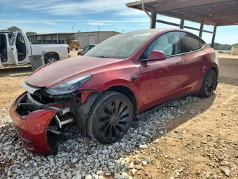 2024 Tesla Model Y 7SAYGDEF3RA332659