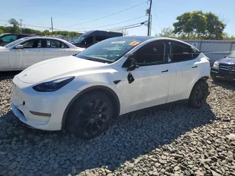 2023 Tesla Model Y 7SAYGAEE6PF667291