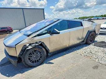 2025 Tesla Cybertruck 7G2CEHED8SA080865