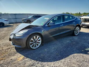 2018 Tesla Model 3 5YJ3E1EB7JF151371 Lot 60953256