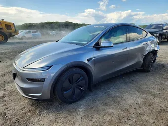 2026 Tesla Model Y 7SAYGDEE7TA468212