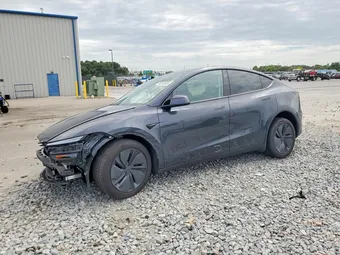 2026 Tesla Model Y 7SAYGDEE8TA605450