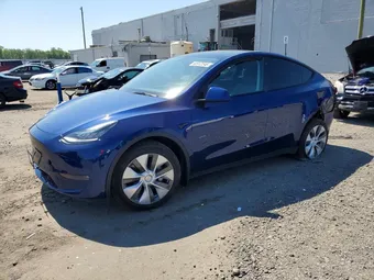 2023 Tesla Model Y 7SAYGDEE2PA024645