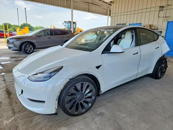 2020 Tesla Model Y 5YJYGDEF7LF040780