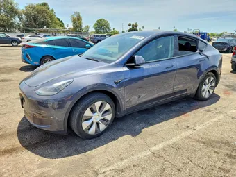 2023 Tesla Model Y 7SAYGDEEXPF909985 Lot 61824766
