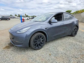 2021 Tesla Model Y 5YJYGDEEXMF217637 Lot 53553596