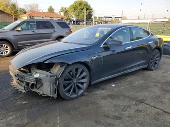 2015 Tesla Model S 5YJSA1E25FF108842