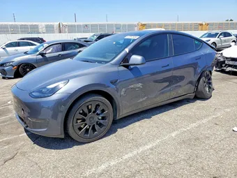 2023 Tesla Model Y 7SAYGDEE2PA202926