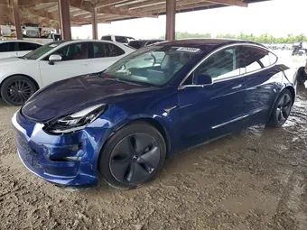 2018 Tesla Model 3 5YJ3E1EB7JF105071