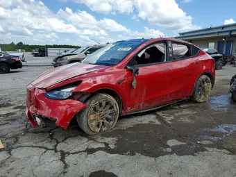 2023 Tesla Model Y 7SAYGAEE4PF709084