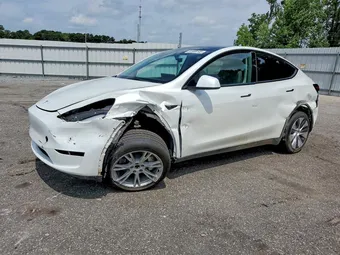 2023 Tesla Model Y 7SAYGDEE6PF793782