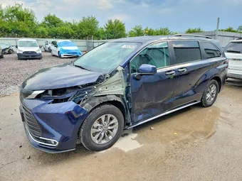 2024 Toyota Sienna 5TDYRKEC6RS206070