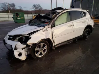 2015 Toyota RAV4 JTMRFREV2FD167301